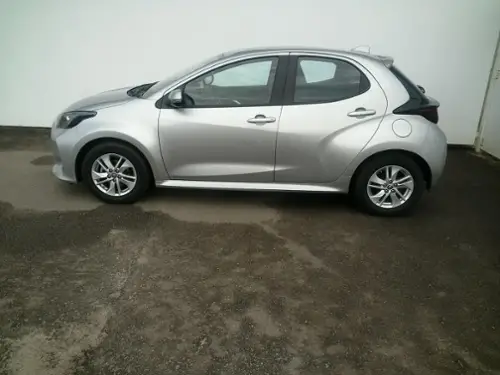 YARIS YARIS